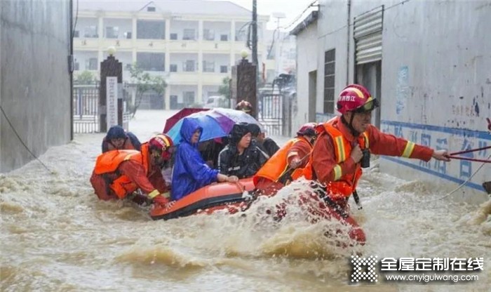 暴雨天氣“謀殺”家具？亞丹教你4招輕松應對！